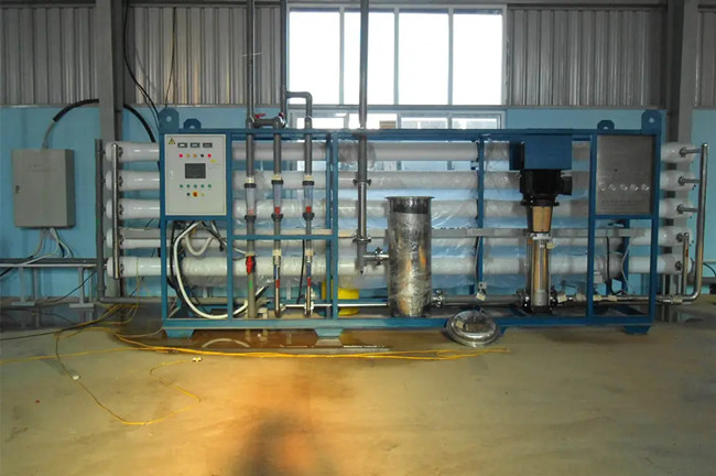 去離子水處理設(shè)備,電子化工純水設(shè)備